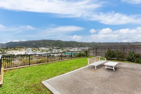 Photo of property in 18a Omaka Place, Aotea, Porirua, 5024