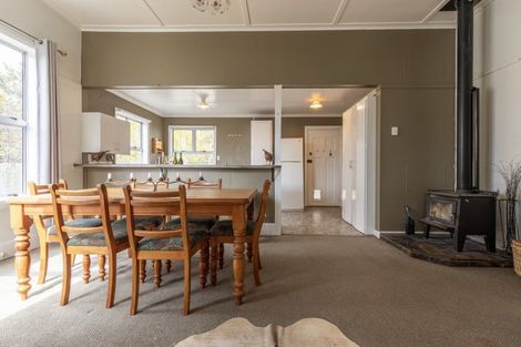 Photo of property in 2379 Takapau Road, Waipukurau, 4200