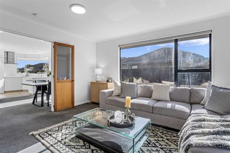 Photo of property in 14 Innisfree Place, Northwood, Christchurch, 8051