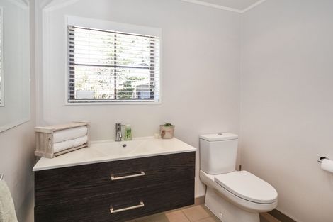 Photo of property in 129 Queen Street, Pukekohe, 2120