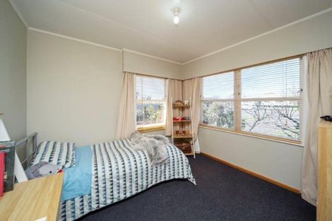Photo of property in 25 Hunter Street, Hawera, 4610