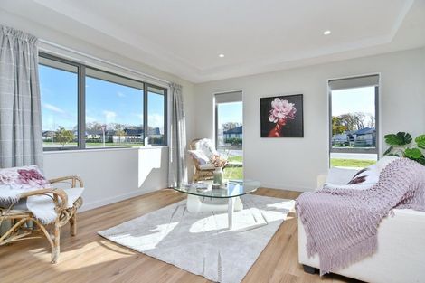 Photo of property in 1 Sills Street, Woodend, 7610