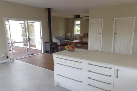 Photo of property in 29 Tahi Terrace, Glen Eden, Auckland, 0602