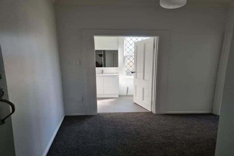 Photo of property in 1/57 Hawker Street, Mount Victoria, Wellington, 6011