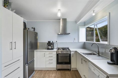 Photo of property in 56 Shepherd Road, Waipahihi, Taupo, 3330
