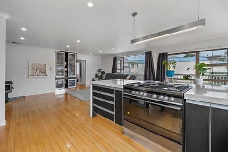 Photo of property in 6 Shakespeare Street, Stratford, 4332