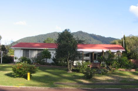 Photo of property in 13 Mccormick Place, Pauanui, Hikuai, 3579