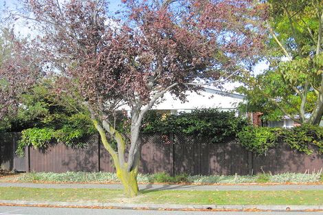 Photo of property in 36 Grahams Road, Ilam, Christchurch, 8041