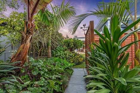Photo of property in 11 Oceania Sands Way, Papamoa Beach, Papamoa, 3118