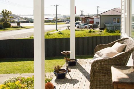 Photo of property in 310 Gore Street, Bluff, 9814