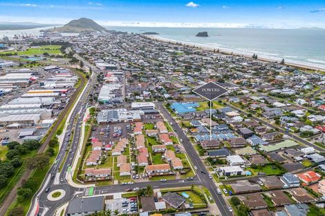 Photo of property in 13 Macville Road, Mount Maunganui, 3116