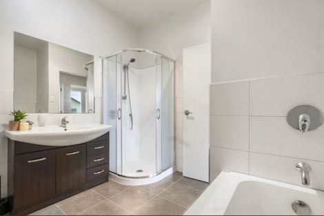 Photo of property in 16 Kauri Drive, Takanini, 2112