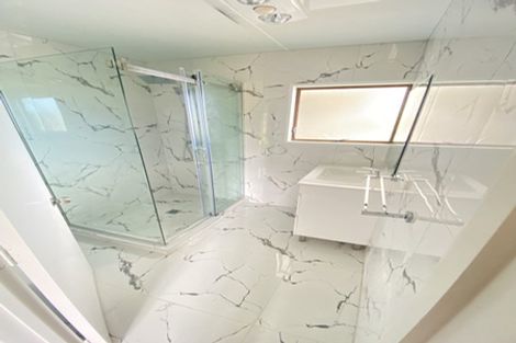 Photo of property in 145 Colwill Road, Massey, Auckland, 0614