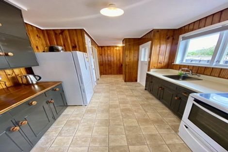 Photo of property in 18 Karamu Crescent, Wainuiomata, Lower Hutt, 5014
