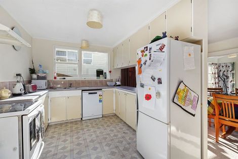 Photo of property in 56 Spinnaker Drive, Whitby, Porirua, 5024