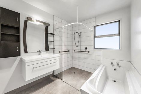 Photo of property in 8b Taiaroa Place, Southbridge, 7602