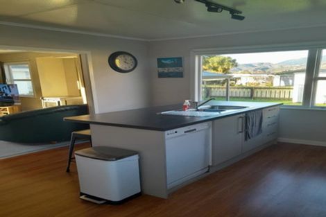 Photo of property in 121 Fairfax Street, Murchison, 7007