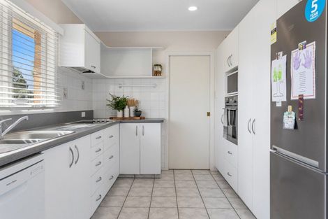 Photo of property in 28 Riverside Drive, Whakatane, 3120