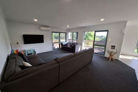Photo of property in 86a Riversdale Drive, Merrilands, New Plymouth, 4312