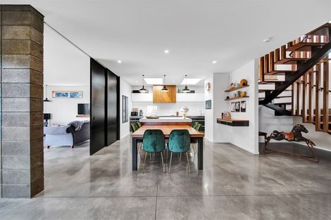 Photo of property in 6 Williams Avenue, Hawera, 4610