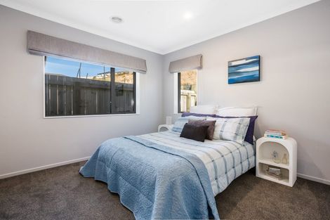 Photo of property in 13 Atherton Terrace, Churton Park, Wellington, 6037