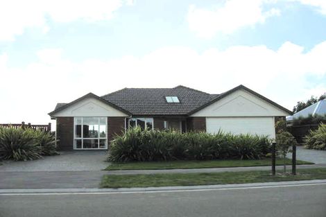 Photo of property in 15 Cathcart Crescent, Prebbleton, 7604