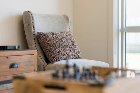 Photo of property in 40 Maunganui Road, Mount Maunganui, 3116