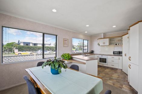 Photo of property in 1/41 Ngaio Street, Strandon, New Plymouth, 4312