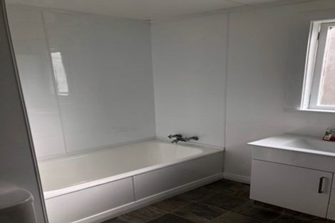 Photo of property in 115 Glenmore Street, Kelburn, Wellington, 6012