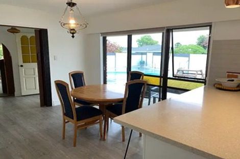 Photo of property in 4 Bennelong Place, Havelock North, 4130