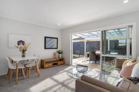 Photo of property in 1/18 Gray Avenue, Mangere East, Auckland, 2024