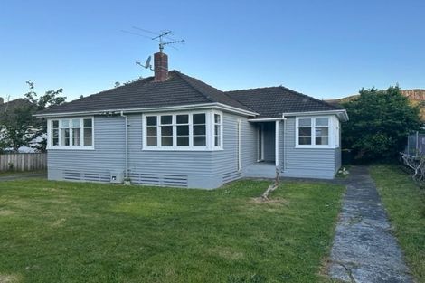 Photo of property in 24 Pearce Crescent, Taita, Lower Hutt, 5011