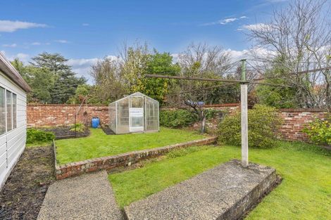 Photo of property in 30 Somerville Street, Andersons Bay, Dunedin, 9013