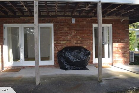 Photo of property in 25 Mcclintock Road, Massey, Auckland, 0614