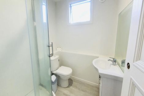 Photo of property in 3/10 Westward Ho, Glen Eden, Auckland, 0602