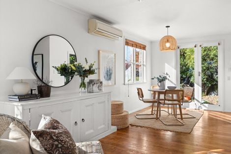 Photo of property in 24 Margaret Avenue, Havelock North, 4130
