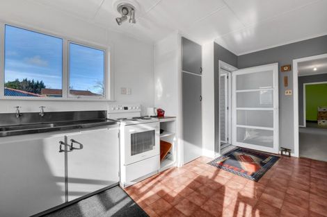 Photo of property in 80 Cordelia Street, Stratford, 4332