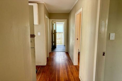 Photo of property in 577 Queen Street East, Levin, 5510