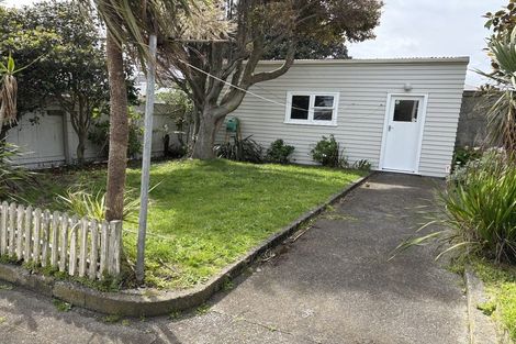 Photo of property in 38 Kauri Street, Miramar, Wellington, 6022