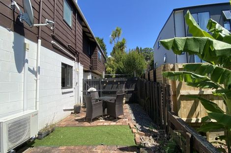 Photo of property in 124 Stapleford Crescent, Browns Bay, Auckland, 0630