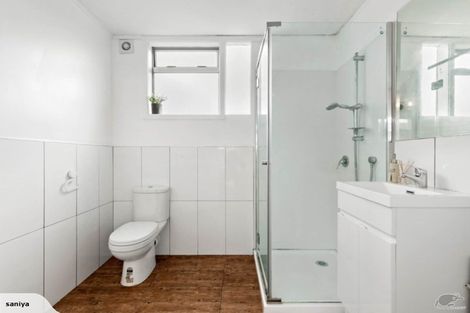 Photo of property in 2/86 Portage Road, New Lynn, Auckland, 0600