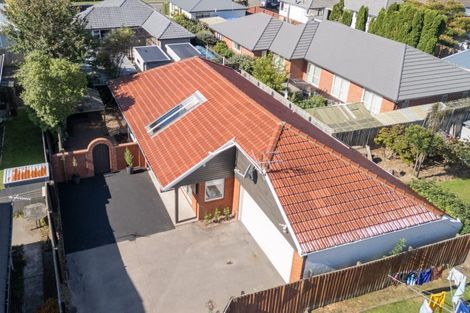 Photo of property in 116 Yaldhurst Road, Sockburn, Christchurch, 8042