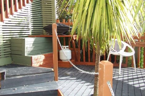 Photo of property in 5 Jefferson Street, Brooklyn, Wellington, 6021