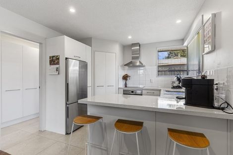 Photo of property in 2/119 Withells Road, Avonhead, Christchurch, 8042