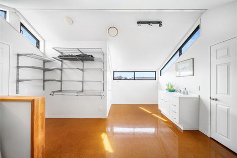 Photo of property in 9 Renoir Street, West Harbour, Auckland, 0618