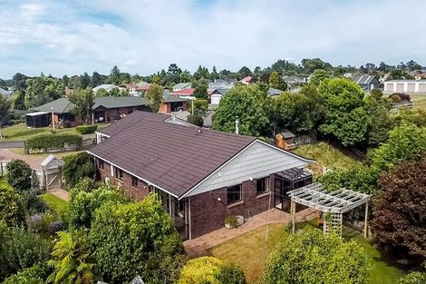 Photo of property in 73 Cressida Avenue, Stratford, 4332