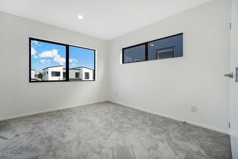 Photo of property in 110 Bellbird Street, Papakura, 2110
