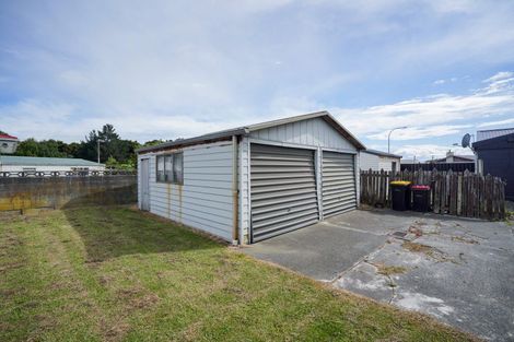 Photo of property in 17 Paisley Street, Kew, Invercargill, 9812