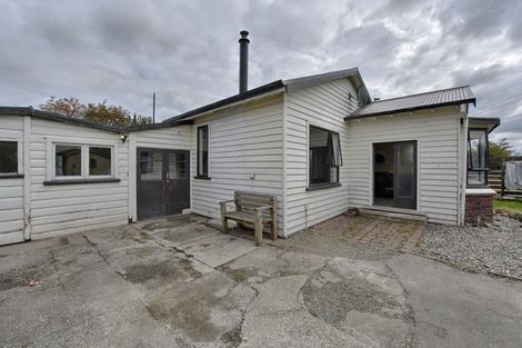 Photo of property in 10 Charlton Road, Gore, 9710