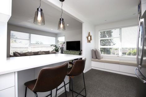 Photo of property in 54 Helena Street, Massey, Auckland, 0614